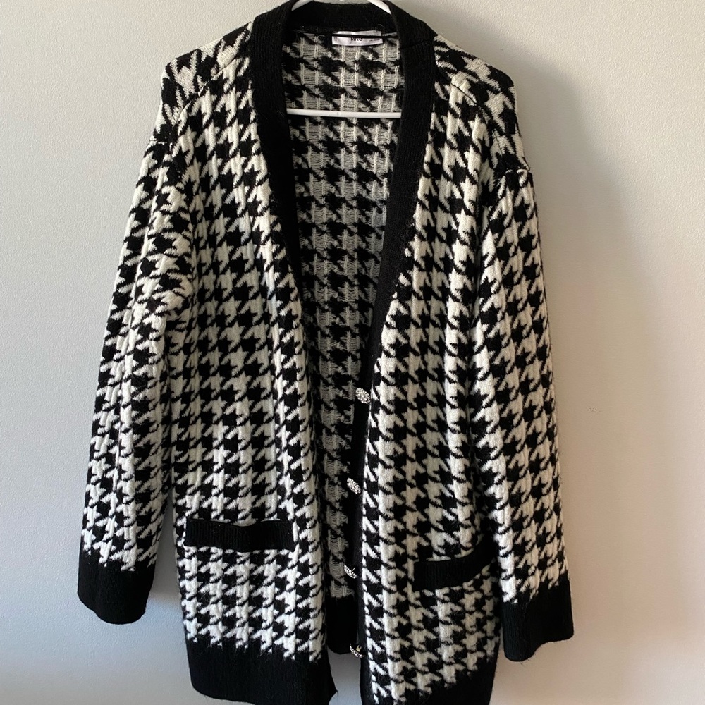 MANGO - long houndstooth cardigan - size M